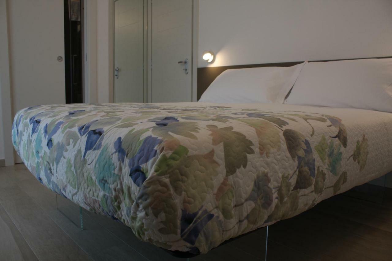 Aria Design B&B เลวานโต ภายนอก รูปภาพ